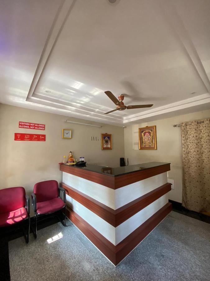 Hotel Renuka Visakhapatnam Eksteriør billede